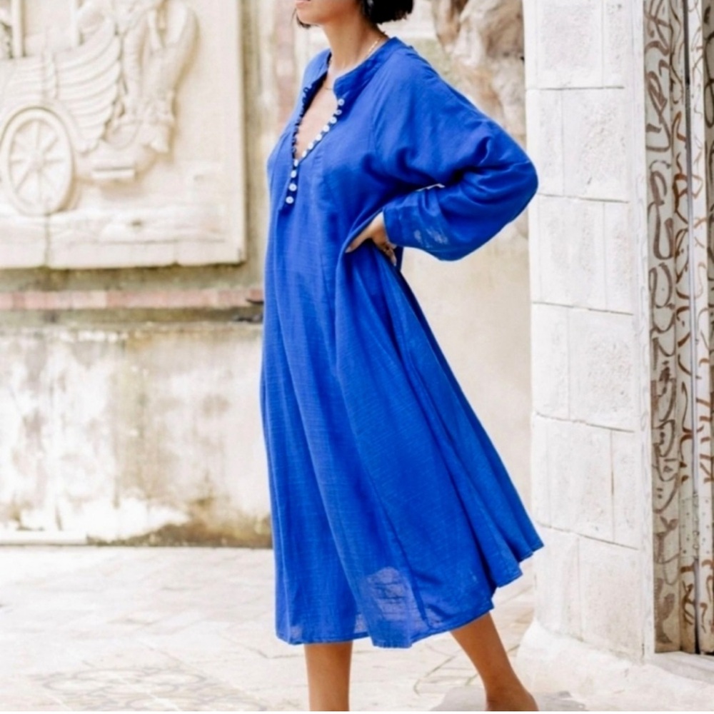 Myrah Penaloza Vibrant Blue Button-Front Midi Dress OS